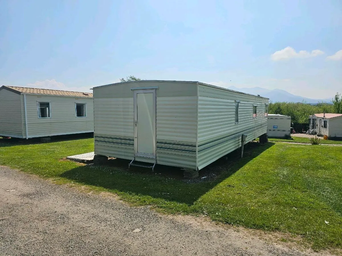 Mobile Home on site - Image 1
