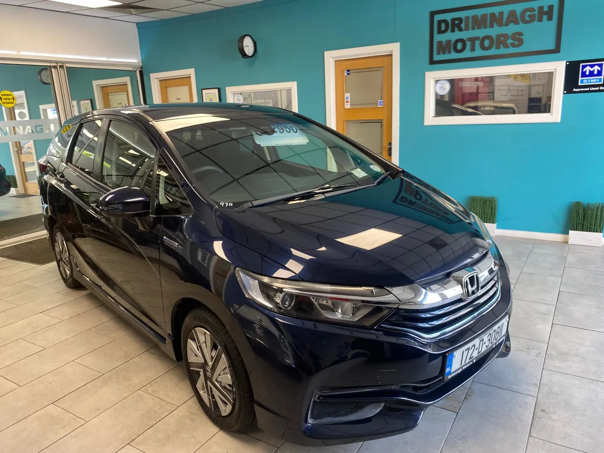 Honda shuttle hybrid - Image 2