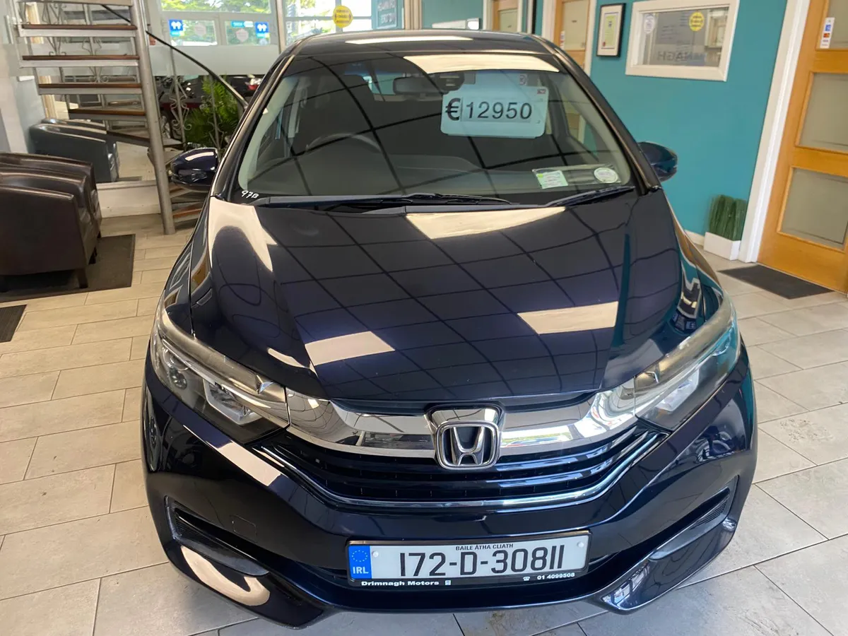Honda shuttle hybrid - Image 3