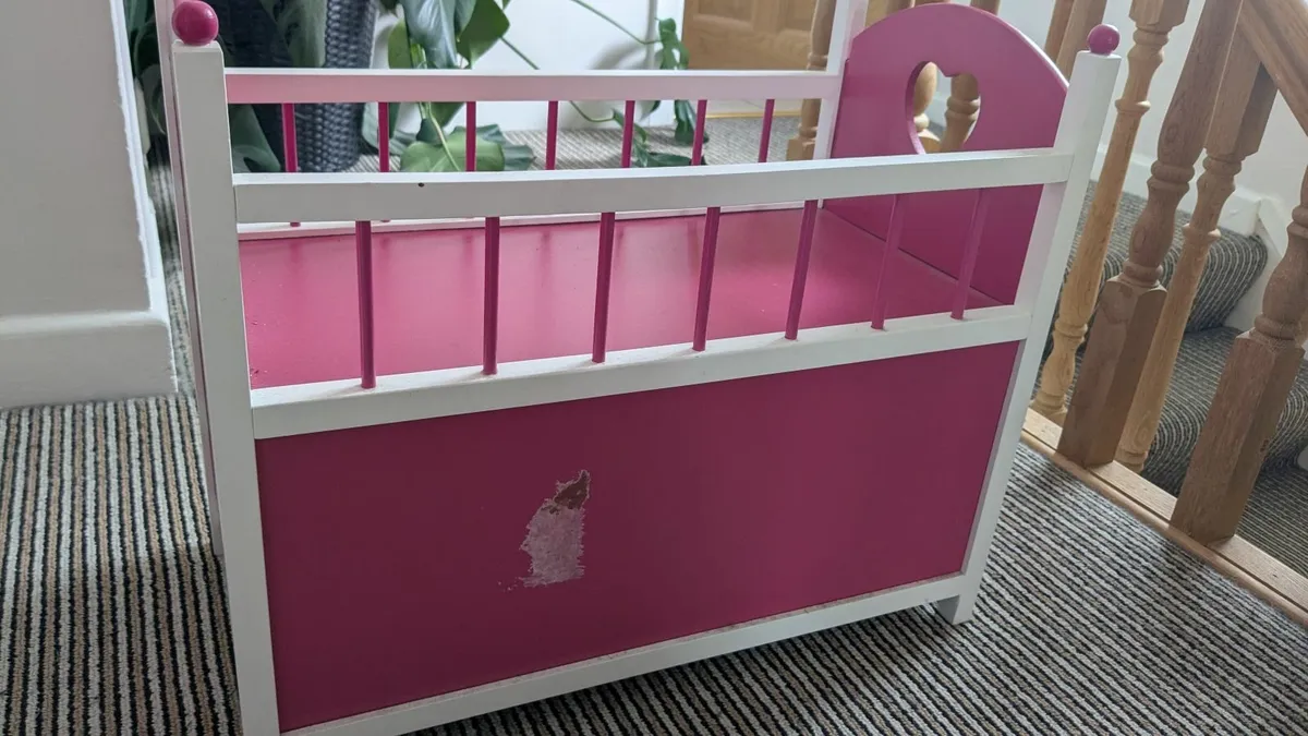 Doll bed - Image 3