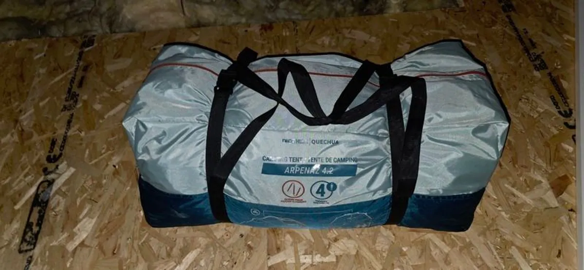 4-Man Camping Tent - Arpenaz 4.2 - Image 1