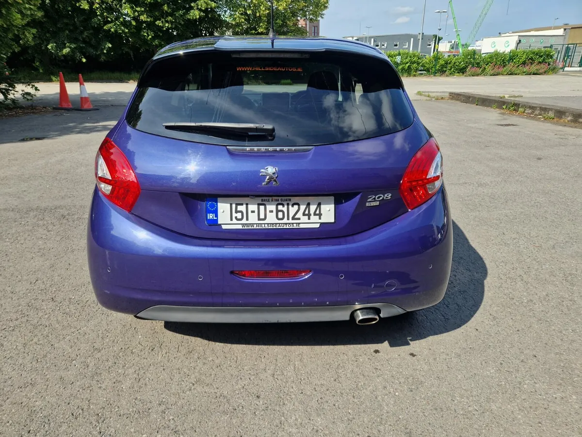 2015 Peugeot 208 1.2 Automatic 3 door - Image 4