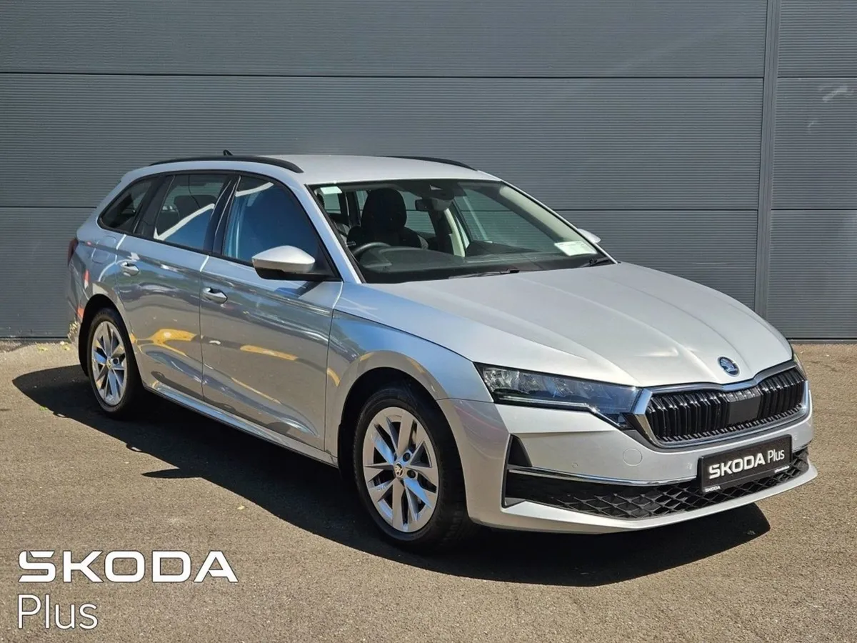 Skoda Octavia (47) Selection Combi 2.0tdi 115HP - Image 2