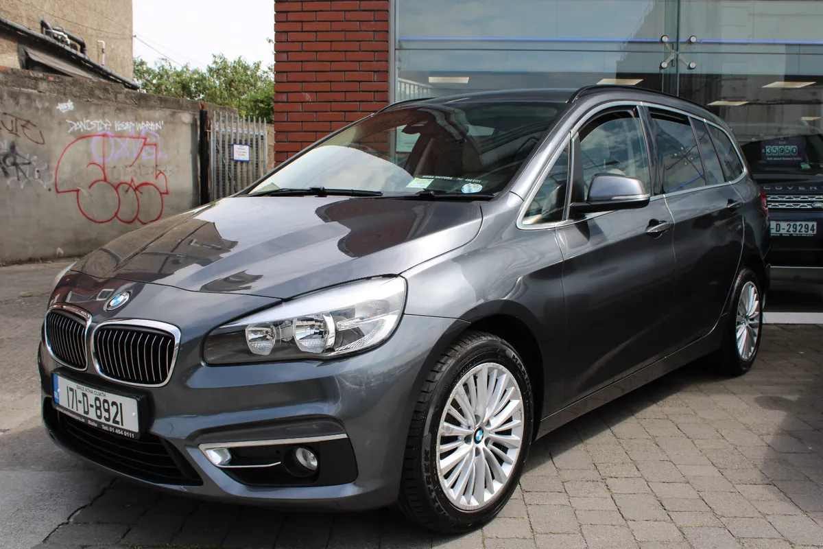 218i PETROL 7 SEAT GRAN SPORT LUXURY  *IRISH NEW* - Image 3