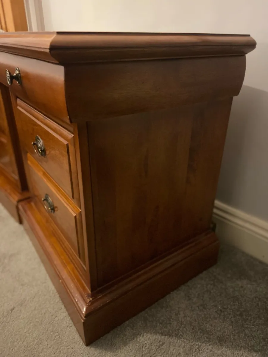 Bed side Lockers - Image 3