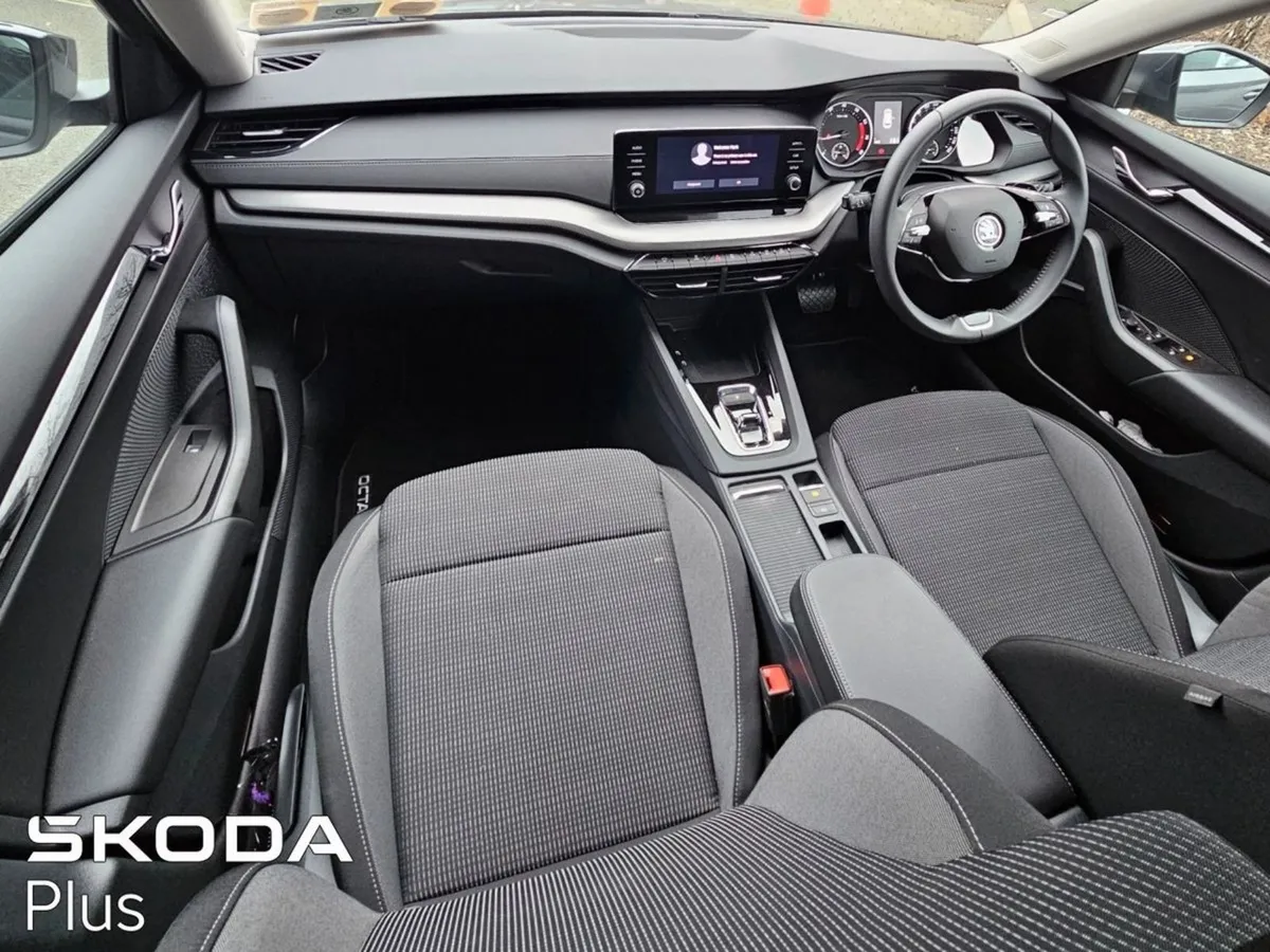Skoda Octavia (34) Ambition Combi 1.0tsi 110HP DSG - Image 4