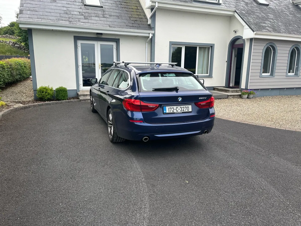 BMW 520 Estate low mileage with FSH - Image 4