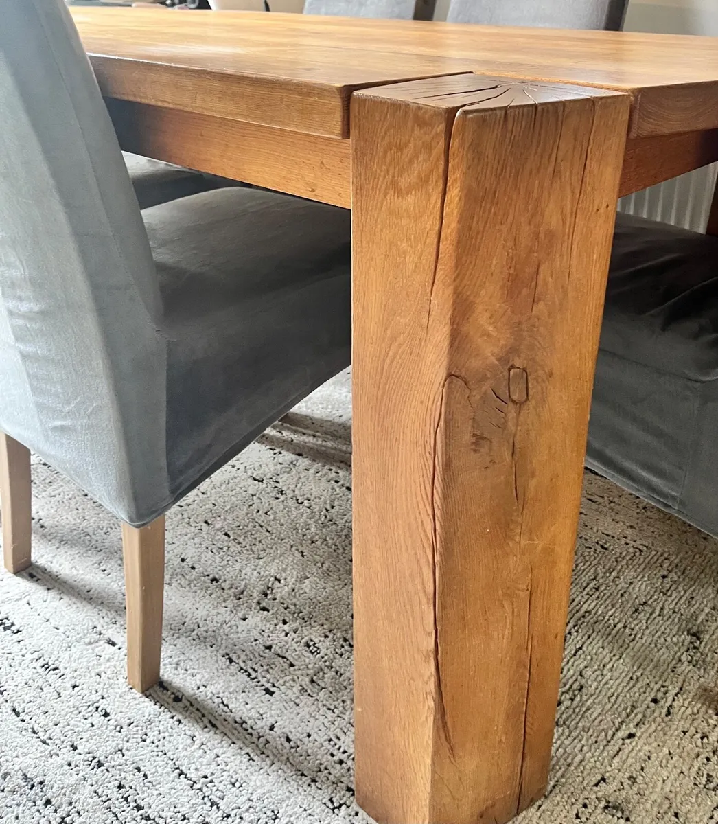 Solid Oak Dining table - Image 2
