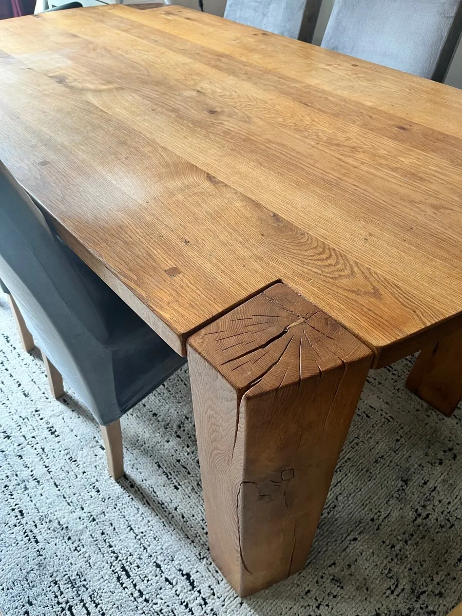 Solid Oak Dining table - Image 4