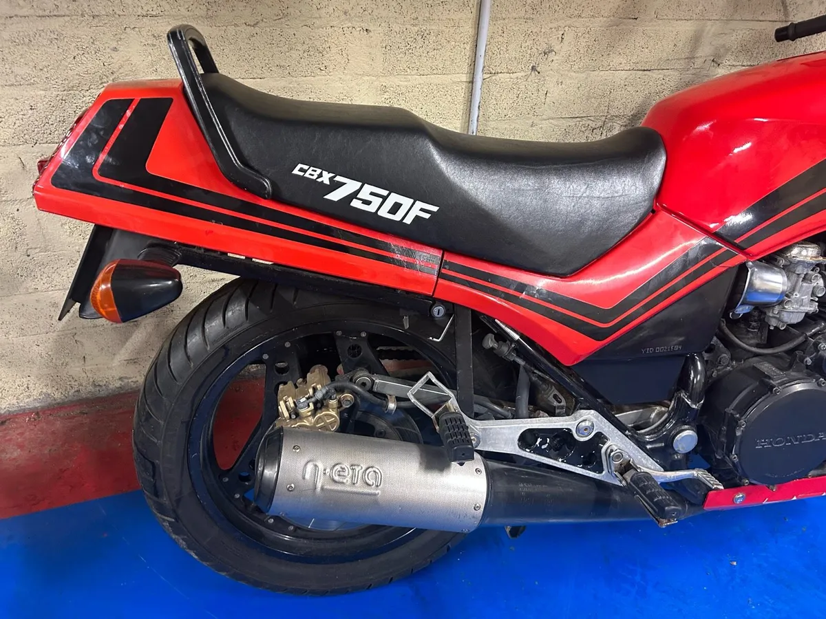 Honda CBX750 - Image 4