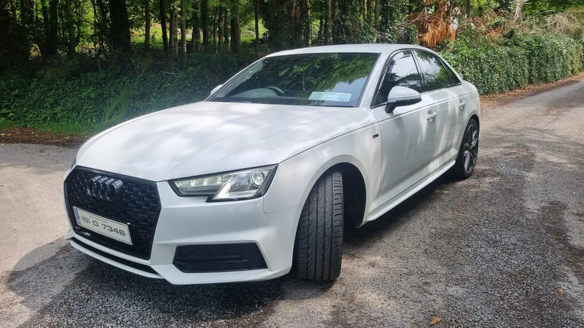 181 Audi A4 2.0Tdi S-line - Image 3