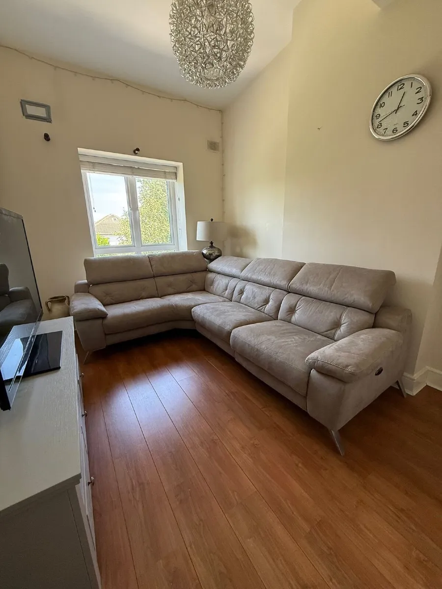 Sofa - Image 2