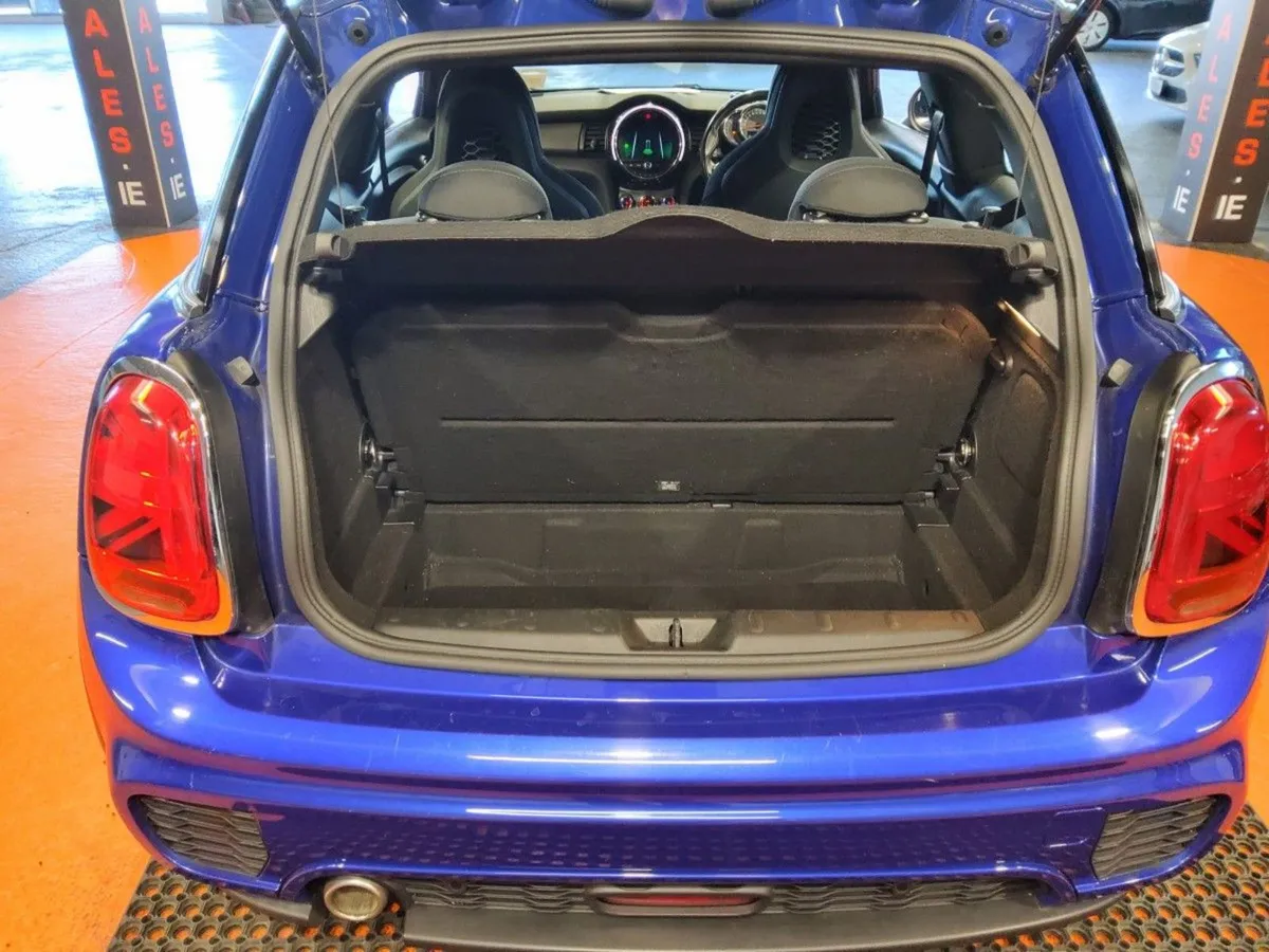MINI Cooper Cooper Sport - Image 4