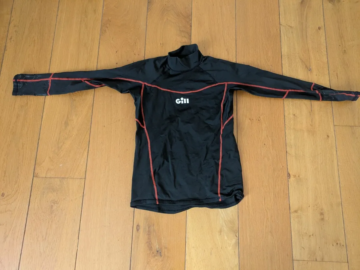 Gill junior xl sailing rash vest - Image 1
