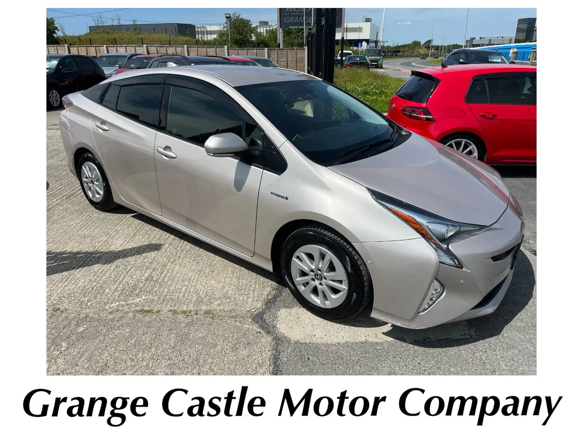 TOYOTA PRIUS 2018, 1.8 HYBRID AUTO LOW KMS - Image 1