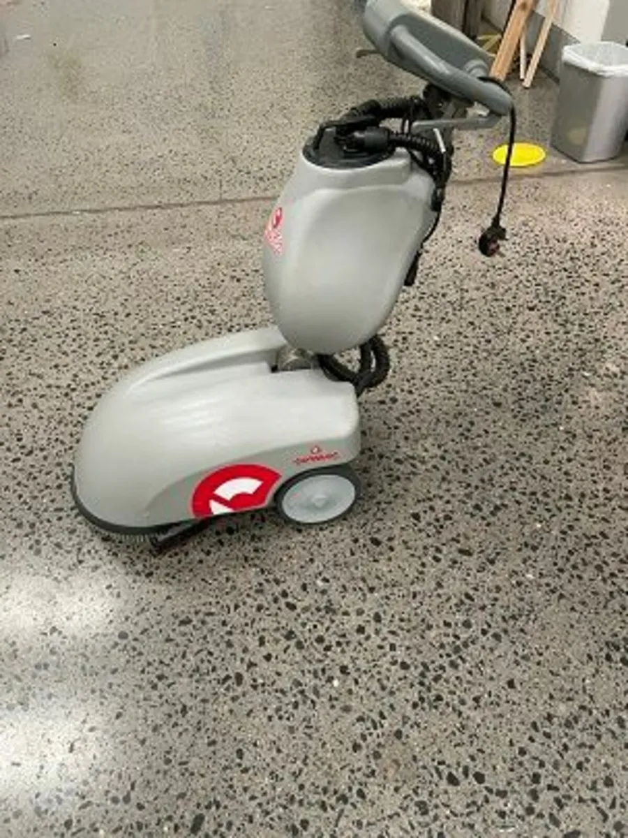 Floor Cleaner / Scrubber - Image 3