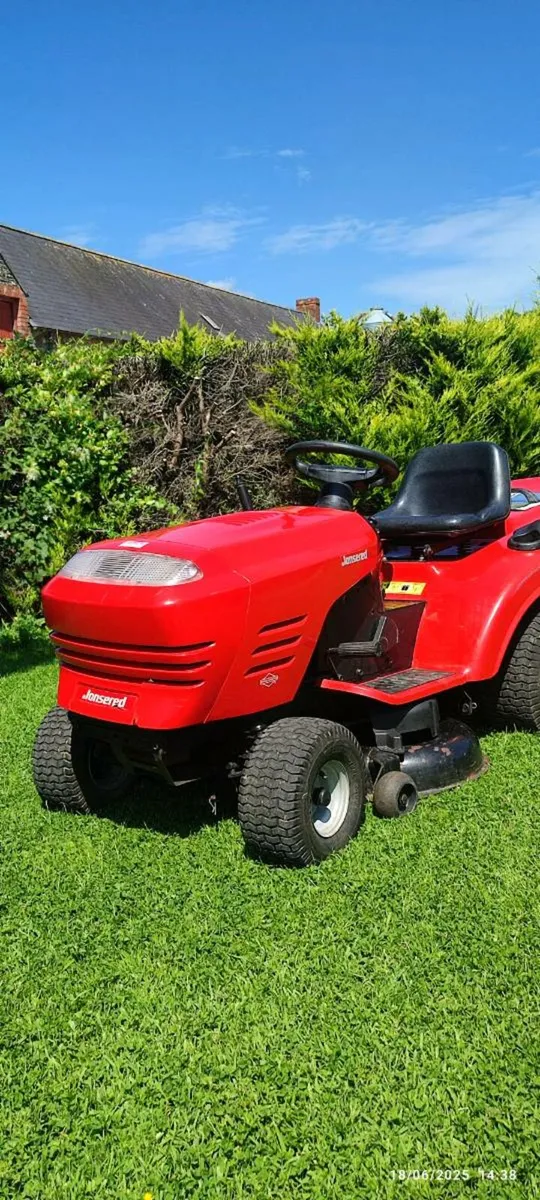 Jonsered Ride on Lawnmower - Image 1