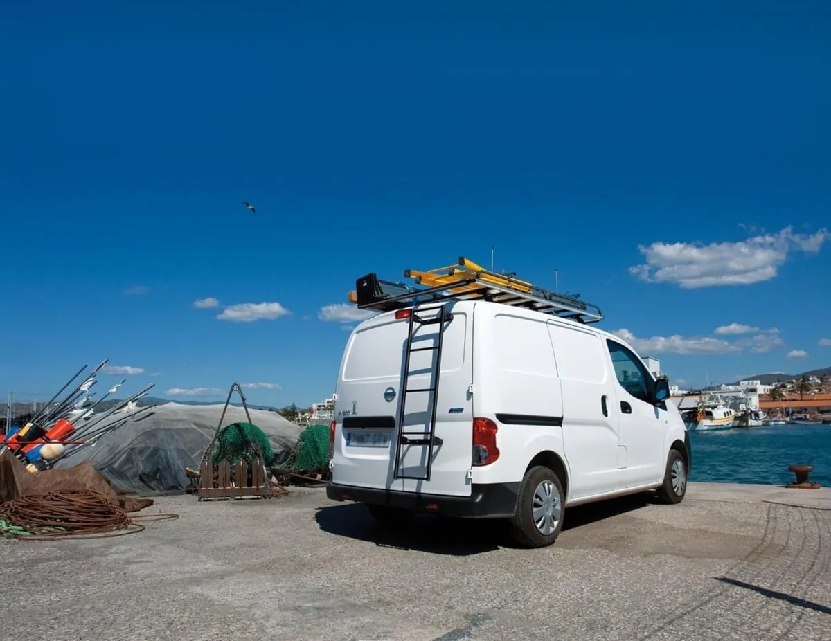 Cruz Rear Door Fixed Ladder 120cm - Image 1