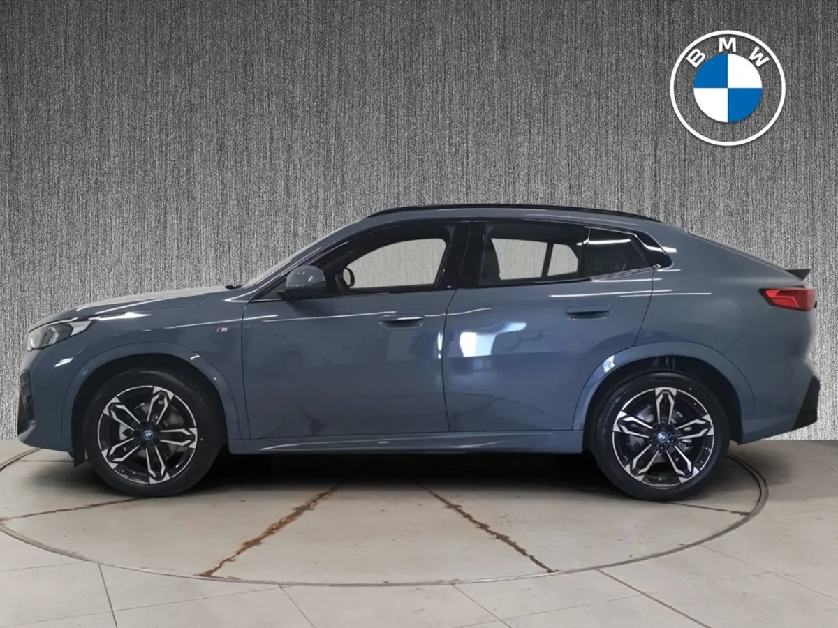 BMW iX2 iX2 Edrive20 M Sport - Image 4