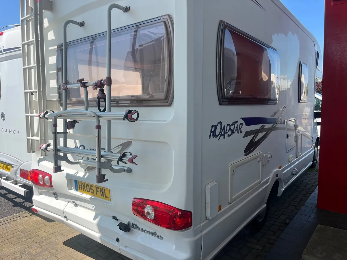 05 Lunar road star 4berth As new! - Image 4