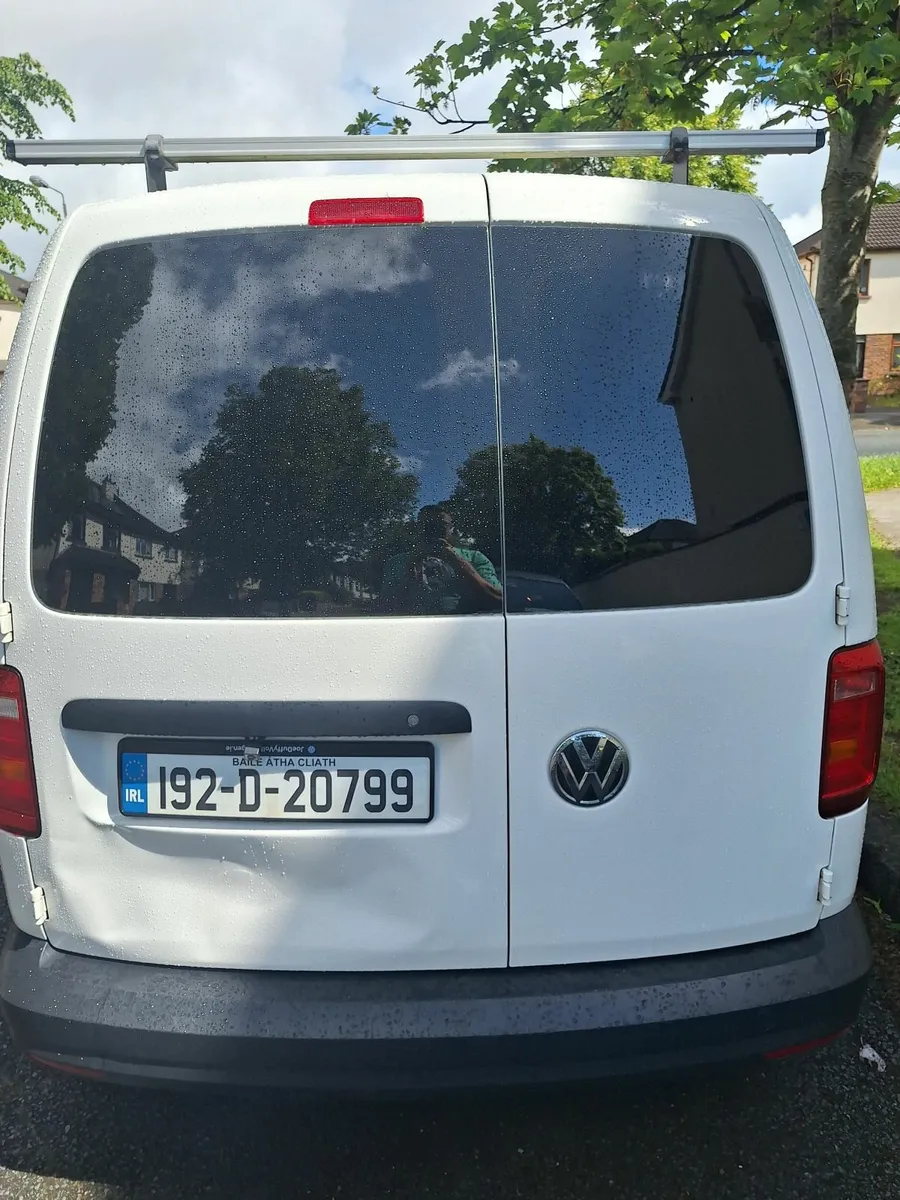 Volkswagen Caddy 2019 - Image 2
