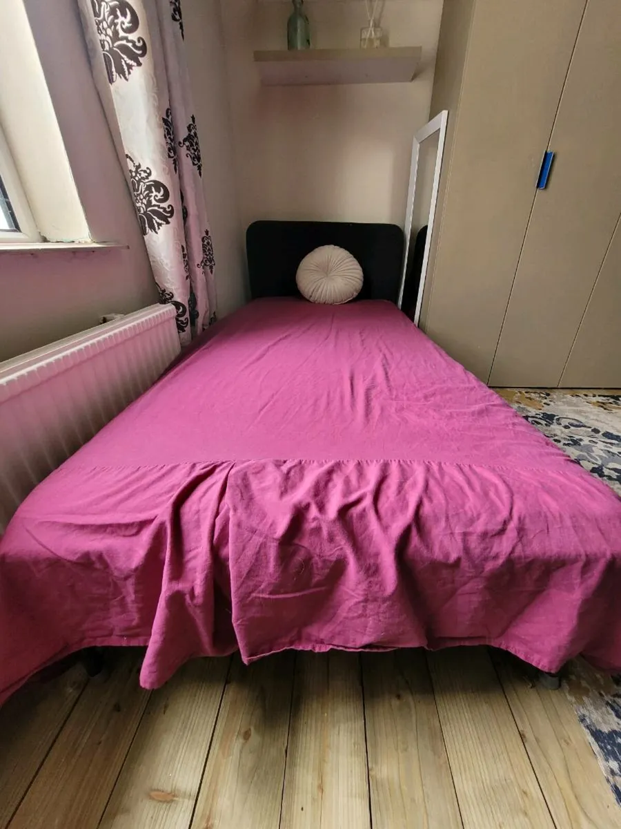 Beds - Image 3