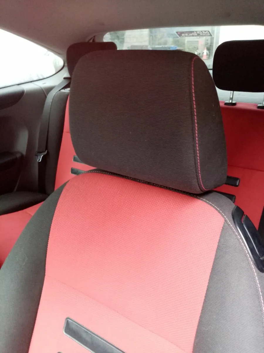 Ford Focus 2008 zetec. s. - Image 3