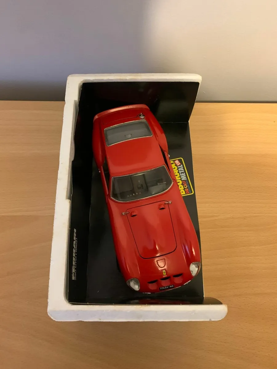 Burago Ferrari 250 GTO (1962) - Image 3