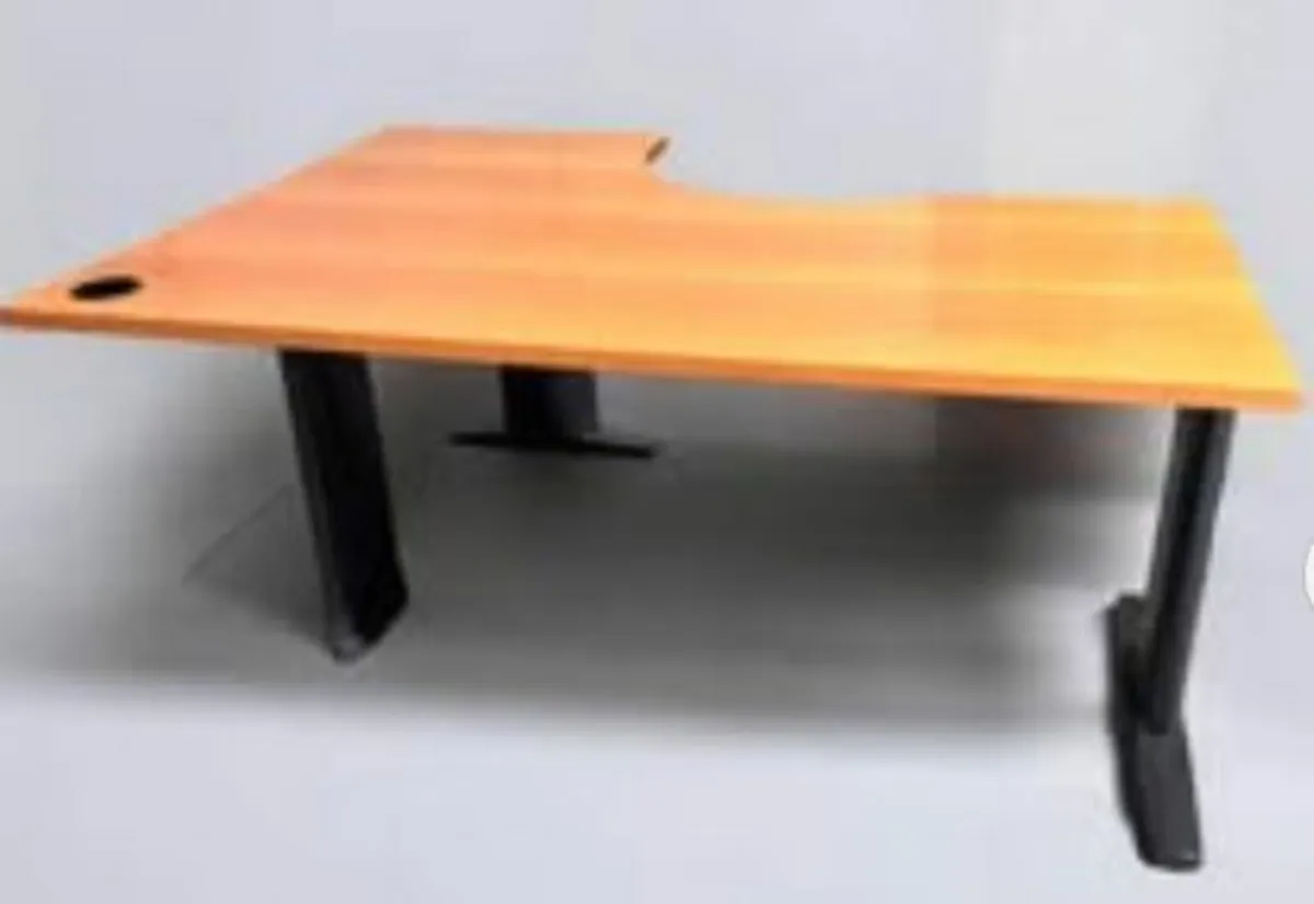 Desk - Image 1