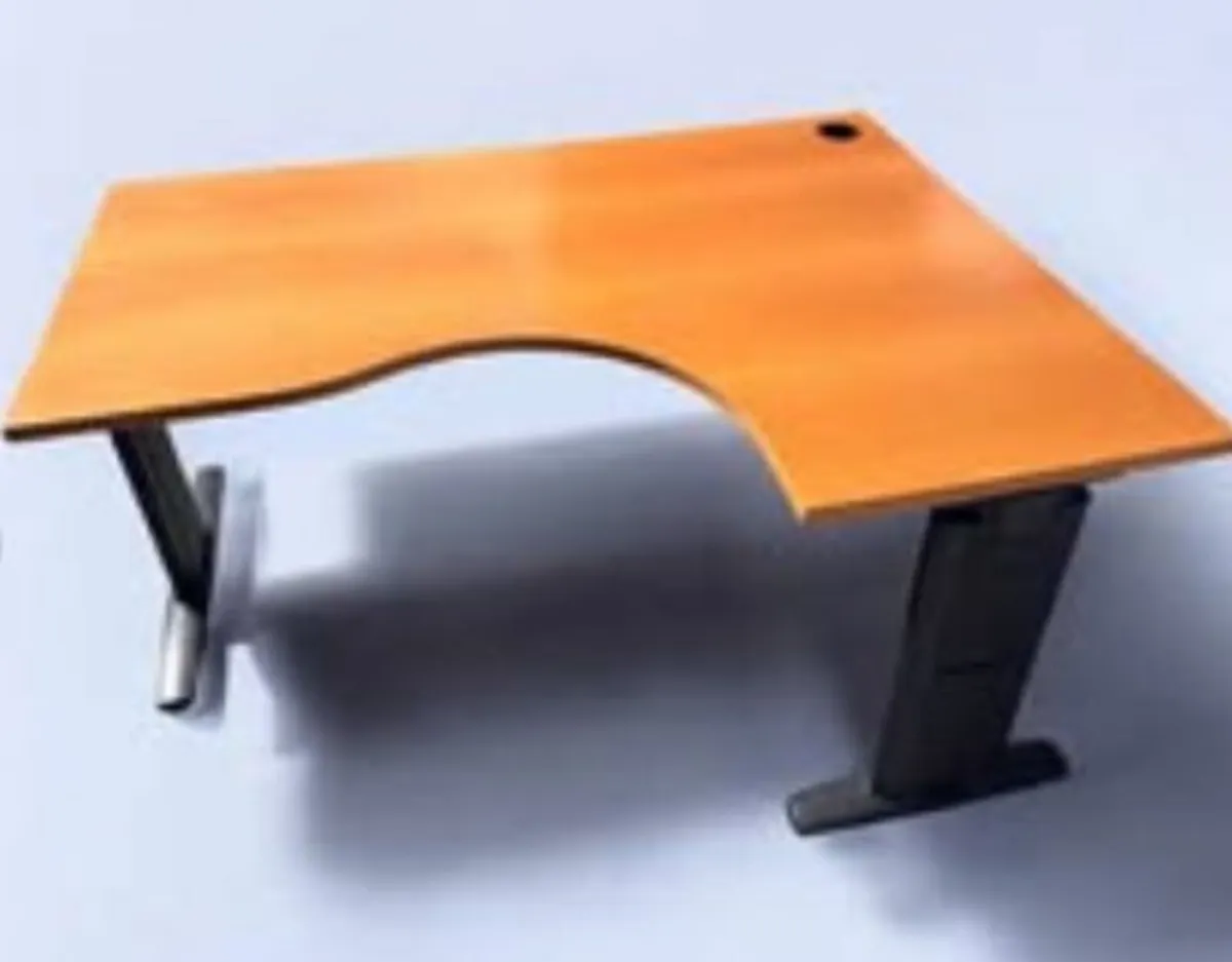 Desk - Image 3