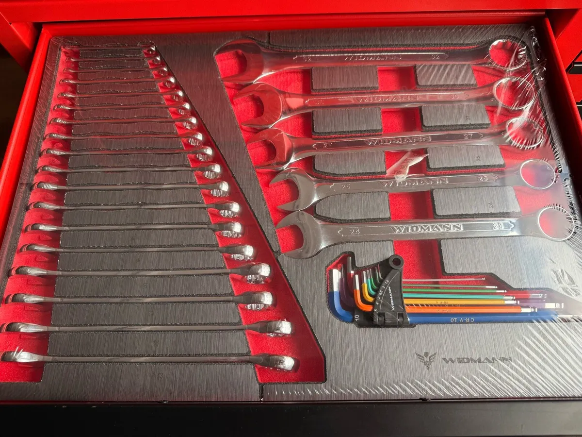 New widman 12 Drawer Tool Chest full of tools - Image 3