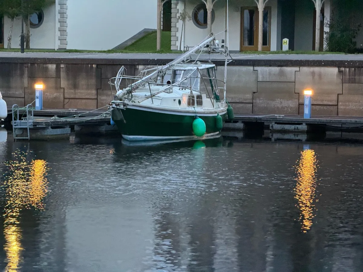26 Ft westerly, Centaur 6 birth yacht ONO - Image 1