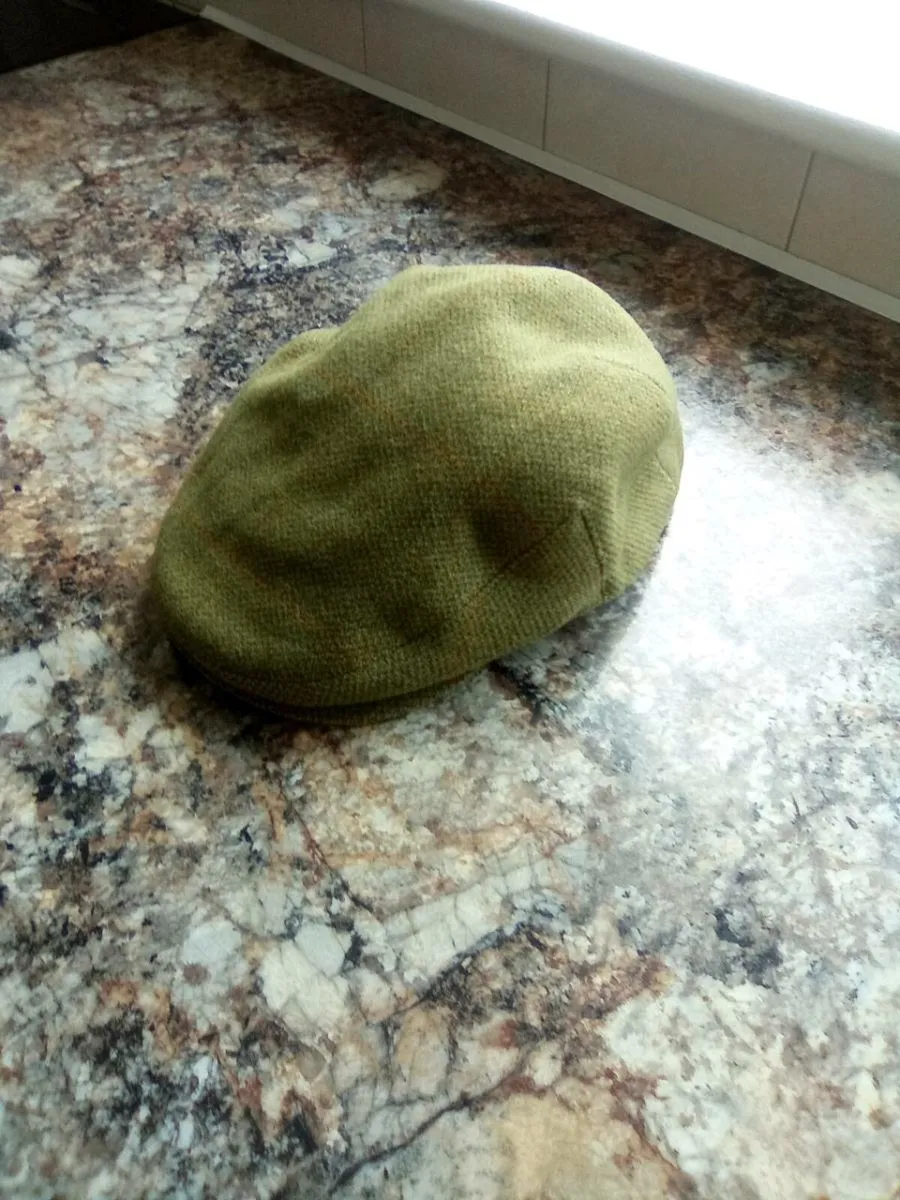 LOVELY.  OLD. PEAK. CAP - Image 1