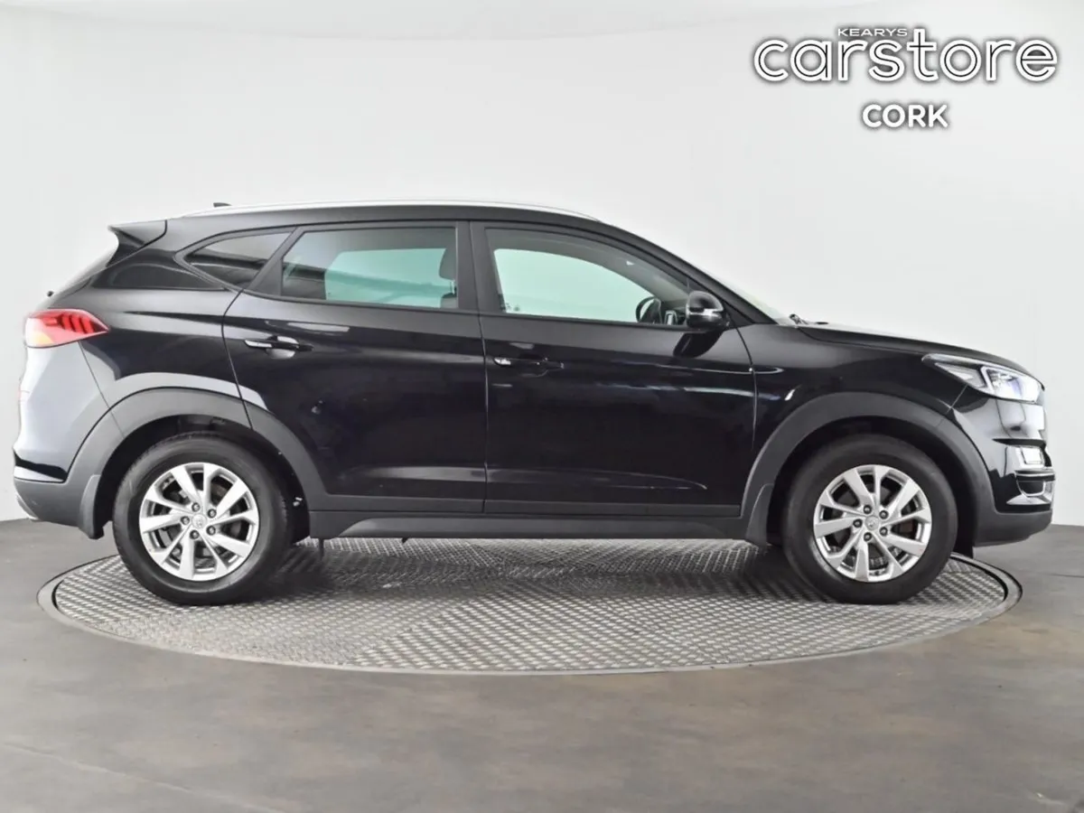 Hyundai Tucson 2WD Executive - Image 3