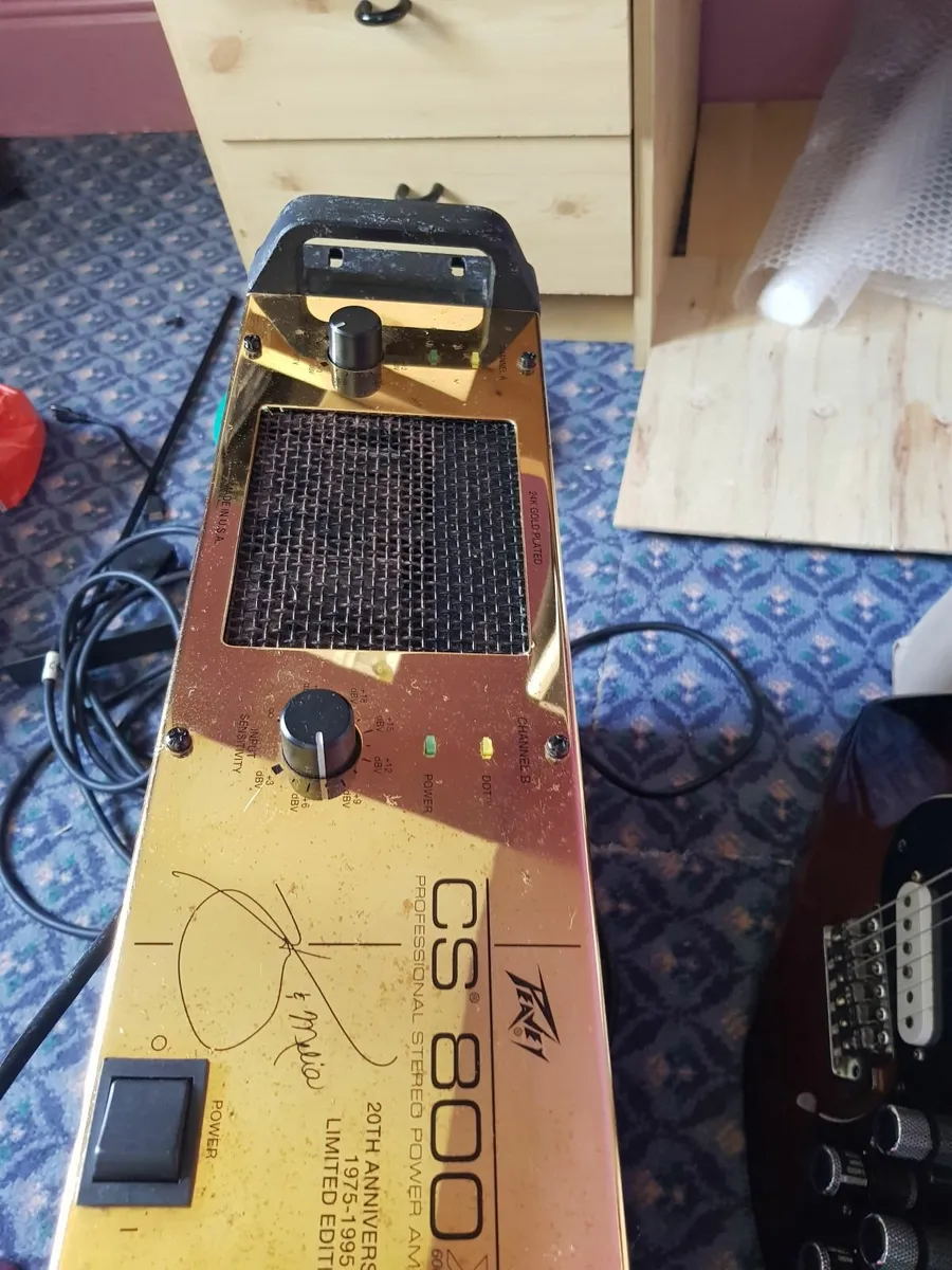 Peavey Stereo Power Amplifier - Image 1