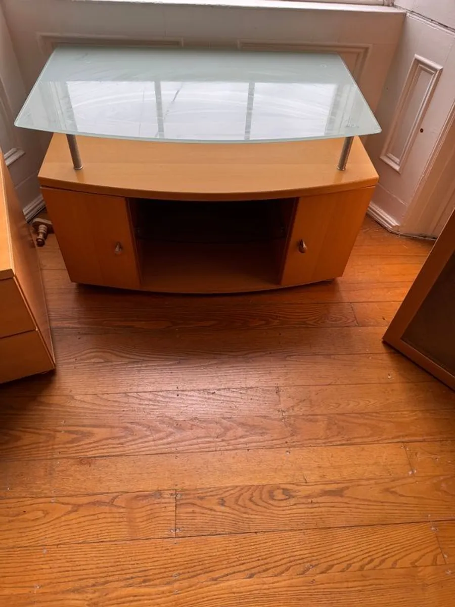 Tv Table and matching locker and caninet - Image 3