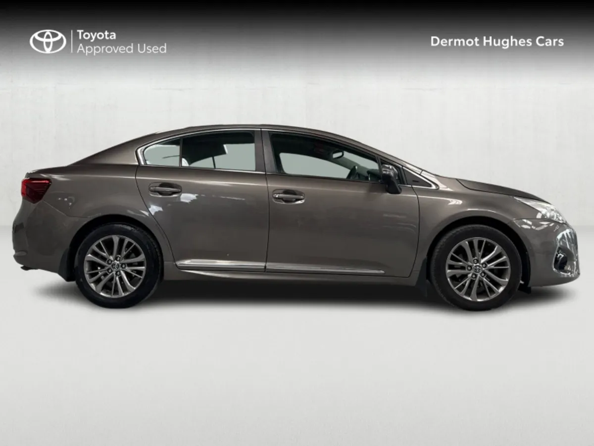 Toyota Avensis 1.6 D LUNA 4DR - Image 3