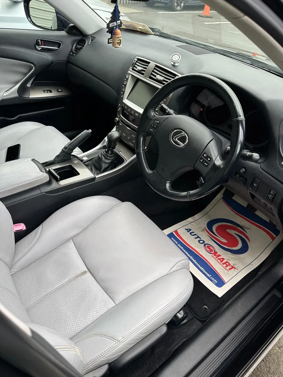 Lexus IS 2008 - Image 3