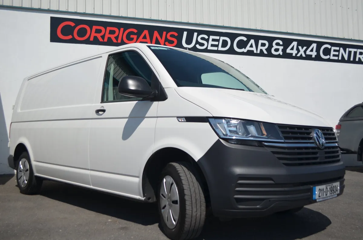 ONE OWNER-LOW KMS LWB-PRICE INCLS VAT - Image 1