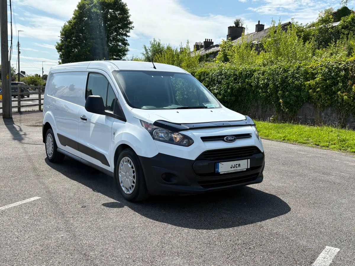 STUNNING LONG WHEEL BASE CONECT - Image 1