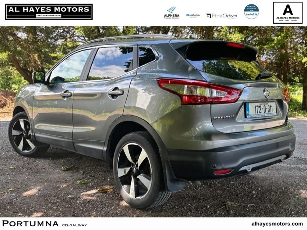 Nissan QASHQAI Premium 1.5 DSL - Image 3