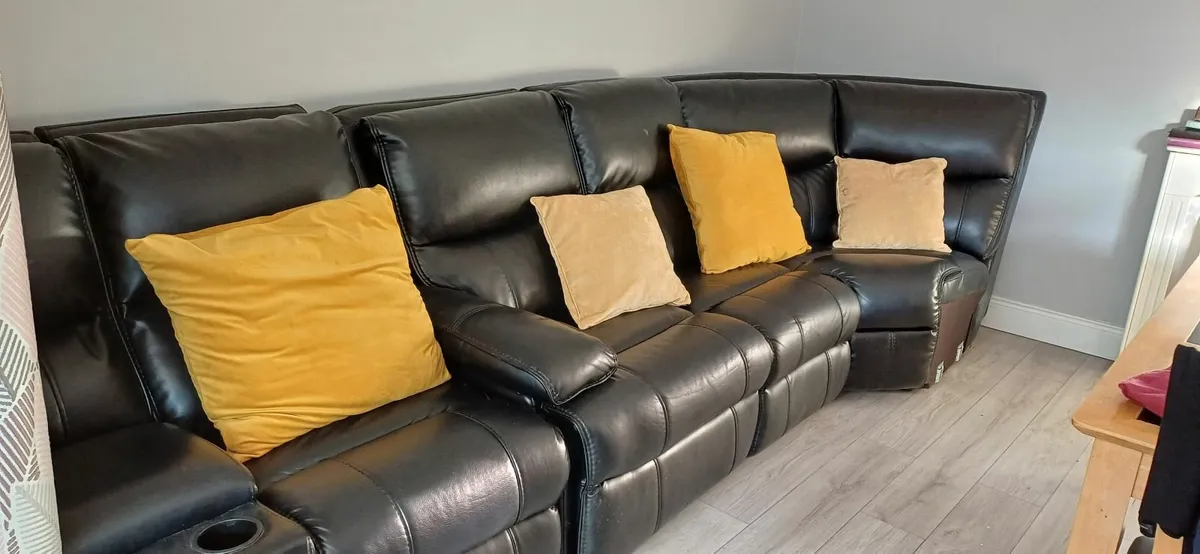 Leather Cornor Sofa - Image 4