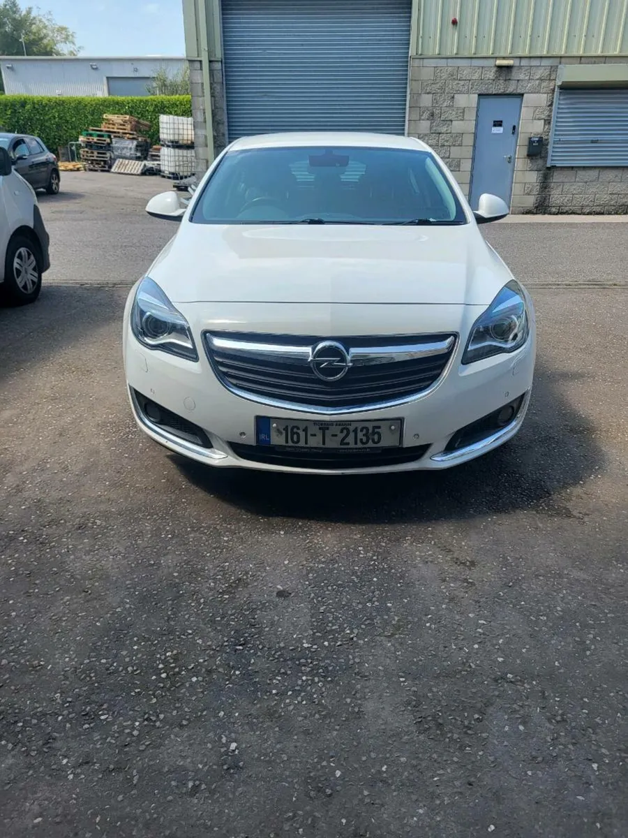 Opel Insignia 2.0 diesel Automatic 170BHP - Image 2