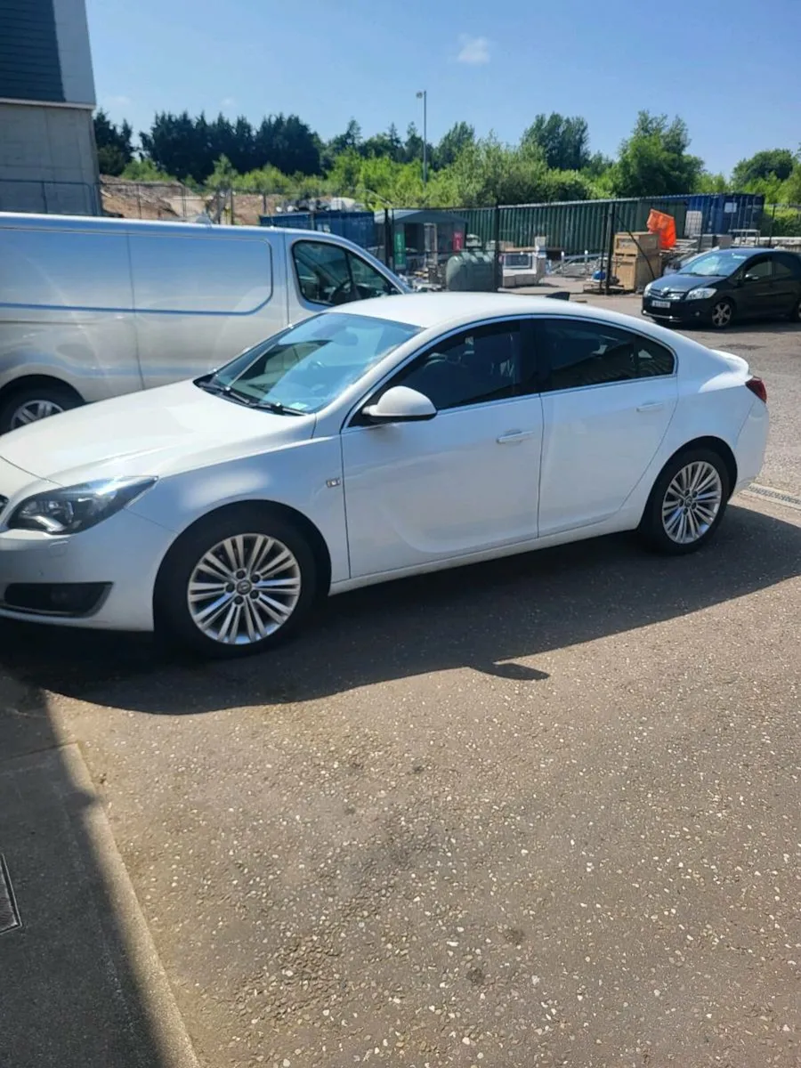 Opel Insignia 2.0 diesel Automatic 170BHP - Image 4