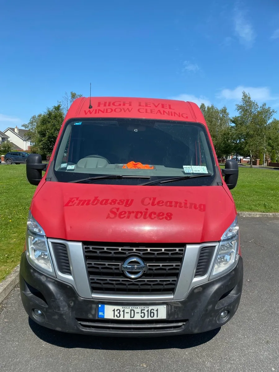 Nissan nv400 - Image 1