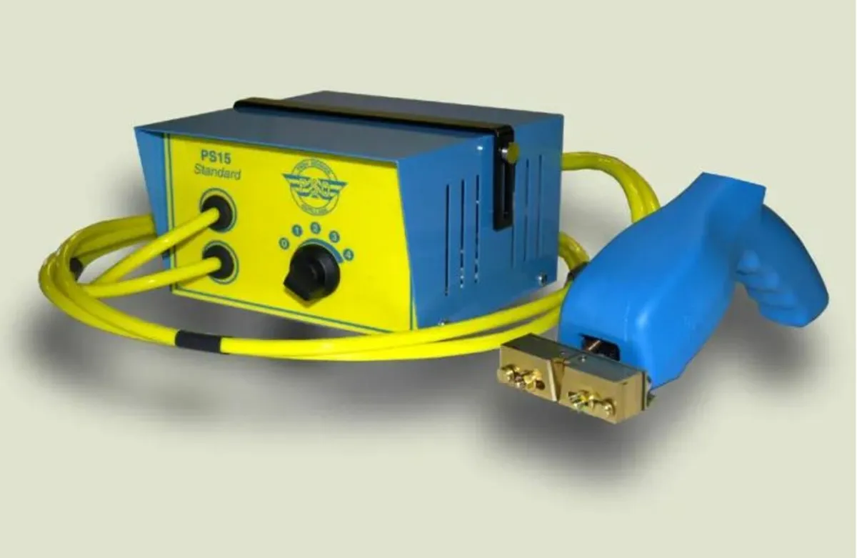 PSO Professional Tyre Regroover 230V - Image 1