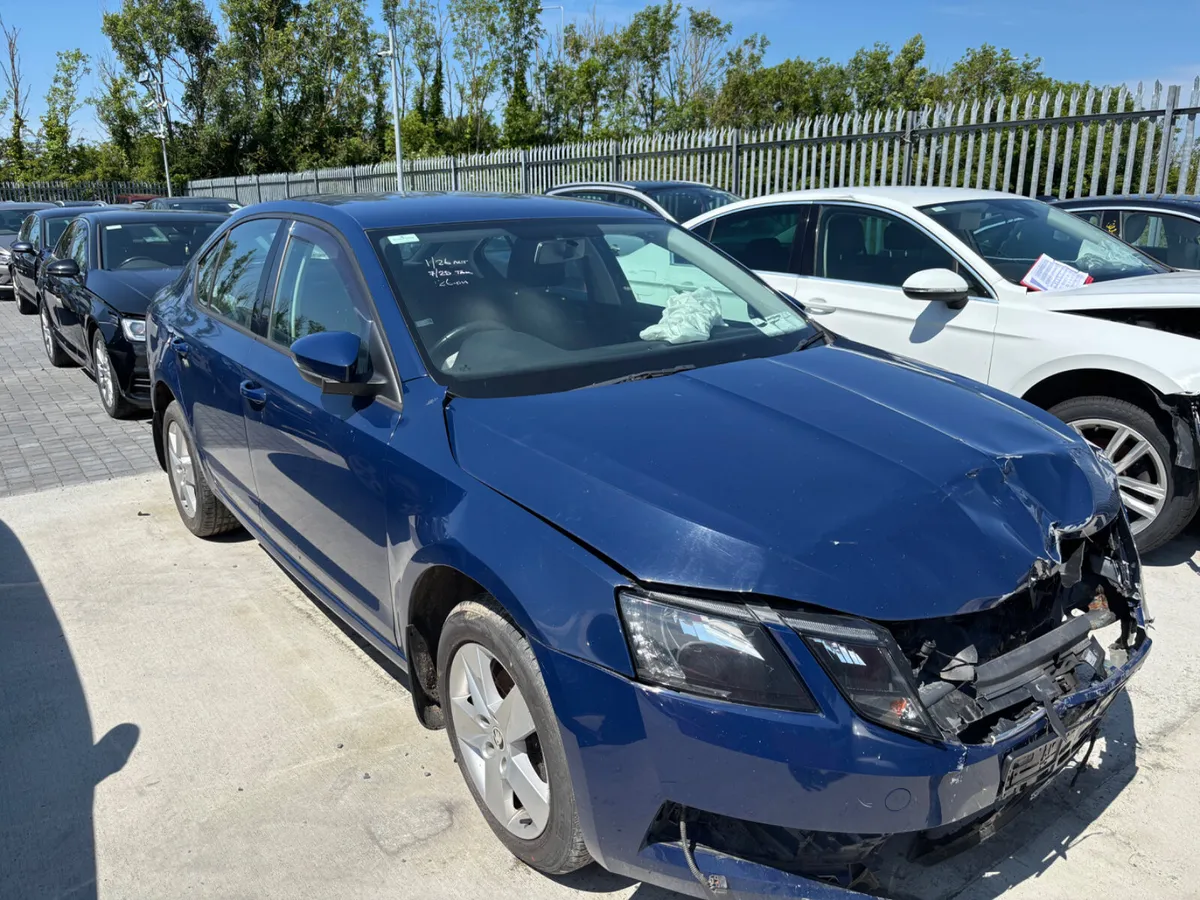 18 Octavia Tdi Ambition 120km Nct 3/26 Starting - Image 2