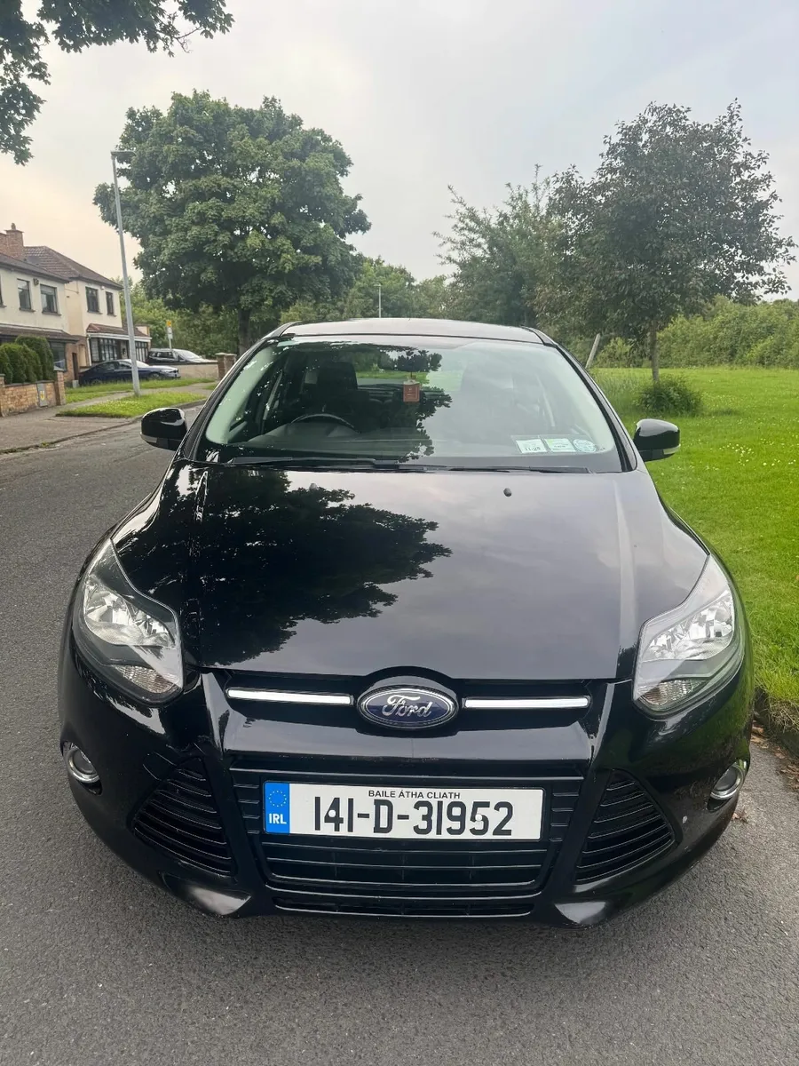 Ford Focus 2014 - Image 2