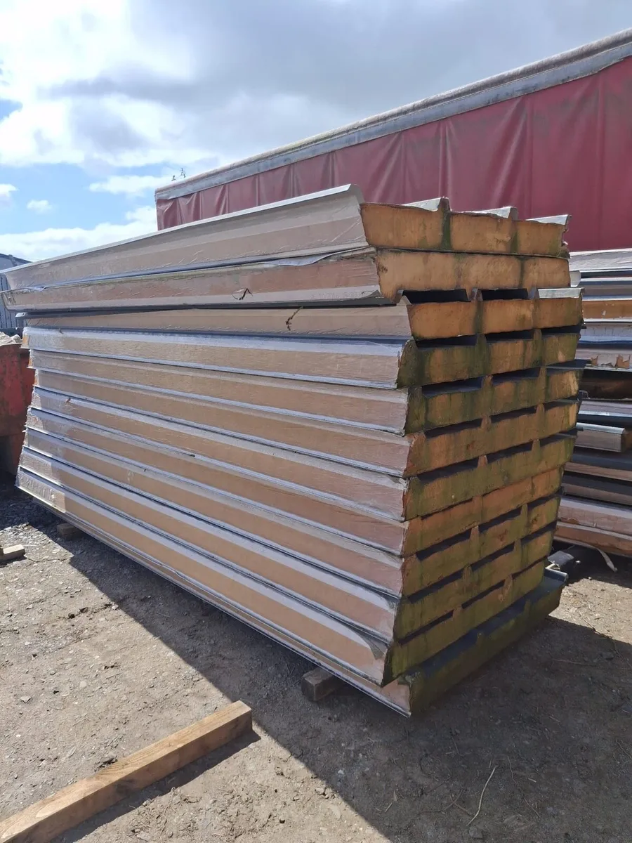 Insulated Roof Panels 100mm thick for sale - Image 1