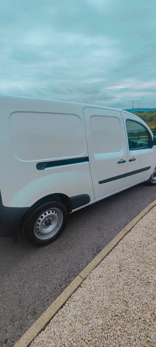 Renault Kangoo 2019 **tested*** - Image 3